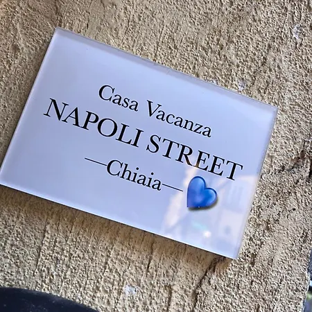 Street Chiaia Neapol