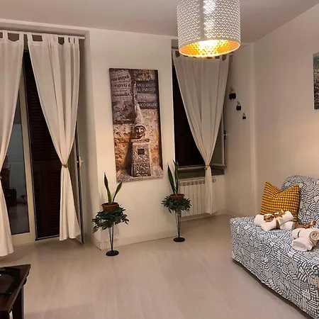 Street Chiaia アパート *