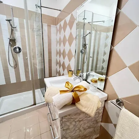 Street Chiaia アパート ナポリ